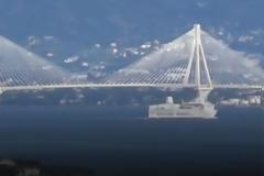 Εντυπωσιακές εικόνες με τεράστιο πλοίο να περνά κάτω από τη Γέφυρα (ΔΕΙΤΕ VIDEO)