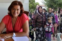 Η Θεανώ φέρνει τους Ρομά στην πόρτα μας!