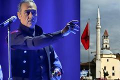 Φρίκη: Στα αλβανικά κάλεσε ο Σφακιανάκης τον κόσμο για να πάει στη συναυλία του