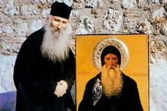 Άγιος Ιάκωβος Τσαλίκης: «Όπως με φροντίζεις εδώ στο επίγειο Μοναστήρι σου, Άγιέ μου, να με φροντίζης και στο ουράνιο»