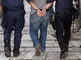 Φωτογραφία για Κέρκυρα: Συνελήφθη 33χρονος για κλοπές σε καταστήματα και απόπειρα κλοπής σε Ιερό Ναό