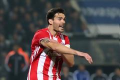 Ισπανοί και Κινέζοι για Μποτία