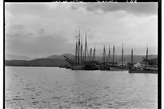 ΛΕΥΚΑΔΑ:Τρία ιστιοφόρα αντίκες είναι δεμένα στο δρόμο του Κάστρου