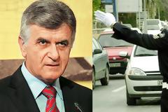 Πετσάλνικος σε τροχονόμο: «Ξέρεις ποιος είμαι εγώ;»