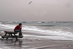 Σκληρές αλήθειες για τις ανθρώπινες σχέσεις.