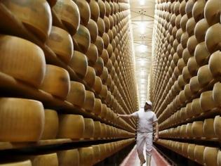 Φωτογραφία για Η τράπεζα στην Ιταλία που ζητά τυριά… για εγγύηση! Στην κυριολεξία!