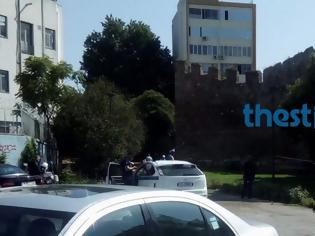 Φωτογραφία για Κρεμάστηκε άντρας στο Δικαστικό Μέγαρο Θεσσαλονίκης