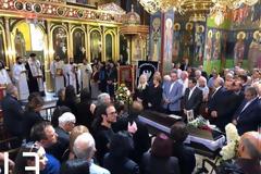 Η κηδεία του Χάρρυ Κλυνν – Συγκίνηση για τον Βασίλη Τριανταφυλλίδη