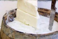 Η φέτα το αρχαιότερο τυρί του κόσμου και η καταγωγή του ξεκάθαρα από την αρχαία Ελλάδα