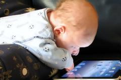 Αυξημένο κίνδυνο κατάθλιψης αντιμετωπίζουν όσοι έχουν διαταράξει το βιολογικό τους ρολόι