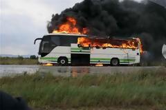 ΣΟΚ σε λεωφορείο του ΚΤΕΛ Αλεξανδρούπολης: Κεραυνός χτύπησε εν κινήσει το λεωφορείο με 12 επιβάτες [Εικόνες-Βίντεο]