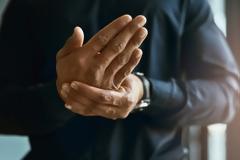 Σκλήρυνση κατά Πλάκας: Προσοχή στα «απλά» πρώιμα συμπτώματα