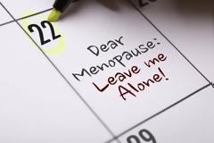 Εμμηνόπαυση: Επτά φυσικές λύσεις για να διαχειριστείτε τα συμπτώματα