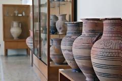 Νυχτοφύλακας προσπάθησε να κλέψει αρχαία από μουσείο στη Σαντορίνη