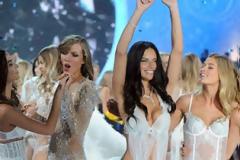 Ποια εσώρουχα προτιμούν να βλέπουν οι άντρες στις γυναίκες…