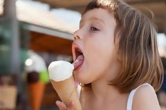 Έτσι θα προλάβετε πλάκα και τερηδόνα στο παιδί σας