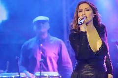 Έλενα Παπαρίζου: Η απάντηση της τραγουδίστριας στις φήμες χωρισμού