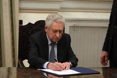 Εφάπαξ: Έπεσε η υπογραφή Κουβέλη στην απόφαση για τα παιδιά πεσόντων