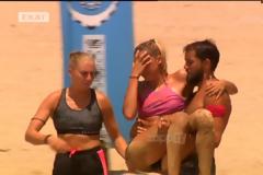Survivor: Τραυματίστηκε η Βιργινία και ξέσπασε σε κλάματα! Στα χέρια την πήρε ο Χάρης και την μετέφερε εκτός…