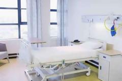 Αλλάζουν οι όροι λειτουργίας των κλινικών, αναβρασμός στην αγορά