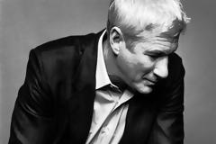 Ο Ρίτσαρντ Γκιρ επιστρέφει στην τηλεόραση μετά από 30 χρόνια