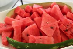 Ο πιο εύκολος τρόπος για να ξεχωρίζετε αμέσως το καλό καρπούζι