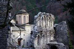 ΙΕΡΑ ΜΟΝΗ ΑΓΙΟΥ ΔΙΟΝΥΣΙΟΥ: Η ιστορική Μονή στην «καρδιά» του Ολύμπου που λεηλατήθηκε και καταστράφηκε πολλές φορές από Τούρκους και Γερμανούς...