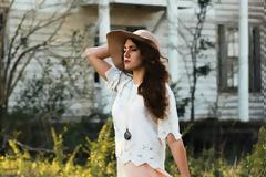 6+1 περίεργα σημάδια που δείχνουν ότι έχετε κατάθλιψη