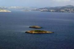 Έφεδροι καταδρομείς ζητούν άδεια από τον Αρχηγό ΓΕΝ για άσκηση πάνω στα Ίμια