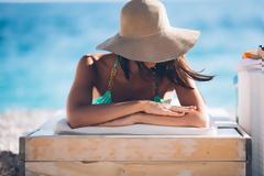 Καλοκαιρινές δερματοπάθειες: Ποιες είναι και πώς να τις αποφύγετε