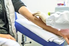 Εξέταση αίματος: Κάθε πότε πρέπει να γίνεται & τι μας δείχνει