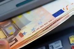 Capital controls: Αυξάνεται στις 5.000 ευρώ το ποσό ανάληψης το μήνα