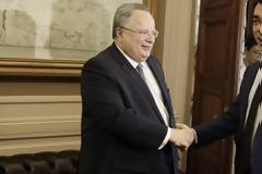 Μήνυση για εσχάτη προδοσία κατά του Νίκου Κοτζιά από την Πανελλήνια Ομοσπονδία Πολιτιστικών Συλλόγων Μακεδονίας