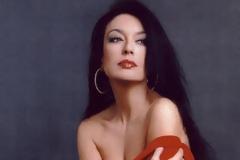 Η ΑΠΟΣΤΟΜΩΤΙΚΗ ΑΠΑΝΤΗΣΗ ΤΗΣ ΕΛΕΝΗΣ ΦΙΛΙΝΗ ΣΤΟ 'ΠΡΩΤΟ ΘΕΜΑ΄...