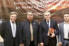 Χαρακόπουλος προς Πυροσβέστες: 