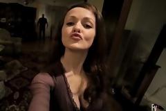 ΤΡΟΜΟΣ: Mε αυτό το βίντεο δεν θα ξαναβγάλετε selfie - Ακόμα να συνέλθει αυτή η κοπέλα... [video]