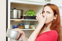 Πώς να διώξεις αμέσως την άσχημη μυρωδιά από το ψυγείο