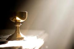 Ο μύθος του Αγίου Δισκοπότηρου και η προσαρμογή του στην εκκλησία