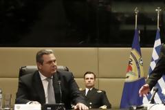 Στο υπουργείο Εθνικής Αμυνας τη Δευτέρα ο Προκόπης Παυλόπουλος