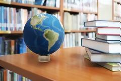 EARTH: Μια διαδραστική AR εμπειρία