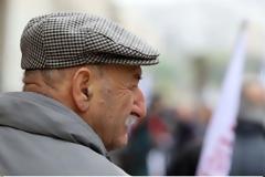 Συντάξεις: Αυτά είναι τα νέα ποσά - Όλες οι μειώσεις σε πίνακες