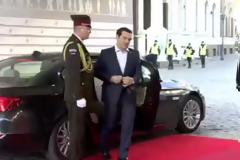 Ο ΤΣΙΠΡΑΣ ΚΑΙ ΤΟ «ΜΑΓΙΚΟ» ΚΟΚΚΙΝΟ ΑΡΙΣΤΕΡΟ ΧΑΛΙ ΤΗΣ ΕΞΟΥΣΙΑΣ…