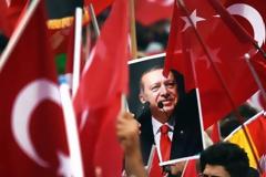 Tageszeitung: Ερντογάν και τουρκικές εκλογές θέτουν σε κατάσταση συναγερμού τα ελληνικά νησιά