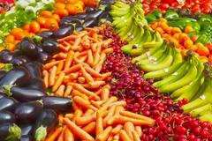 Φρούτα και λαχανικά που καταναλώνουμε τον Ιούνιο