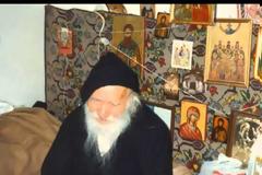 Άγιος Πορφύριος Καυσοκαλυβίτης: «Με τη σιωπή, την ανοχή και κυρίως με την προσευχή ωφελούμε τον άλλον μυστικά»