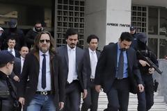 Απελευθερώθηκαν και οι τελευταίοι Τούρκοι στρατιωτικοί - «Θα τους βρούμε και θα τους πακετάρουμε» απειλεί η Άγκυρα - Προκλητική ανακοίνωση και κατά του Αλέξη Τσίπρα