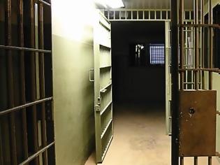 Φωτογραφία για Πάτρα: Κρατούμενος πήρε άδεια και... ξέχασε να επιστρέψει