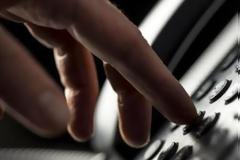 Αγρίνιο: «Βροχή» κρουσμάτων τηλεφωνικών απατών με «μαϊμού» τροχαία!