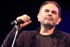 Αποκαλύπτει πρώτη φορά για τον Σάκη Μπουλά: 