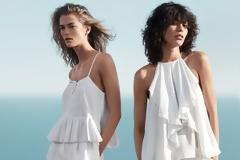 Το fashion essential που είναι στην μόδα κάθε καλοκαίρι και ταιριάζει σε όλες